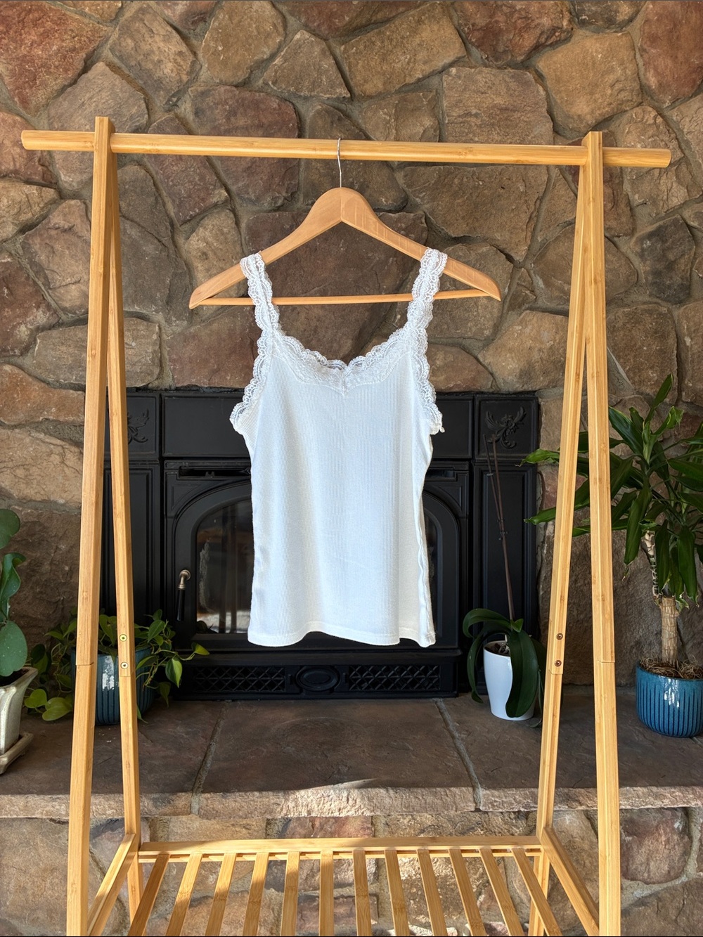 SO White Ribbed Lace-Trim Tank